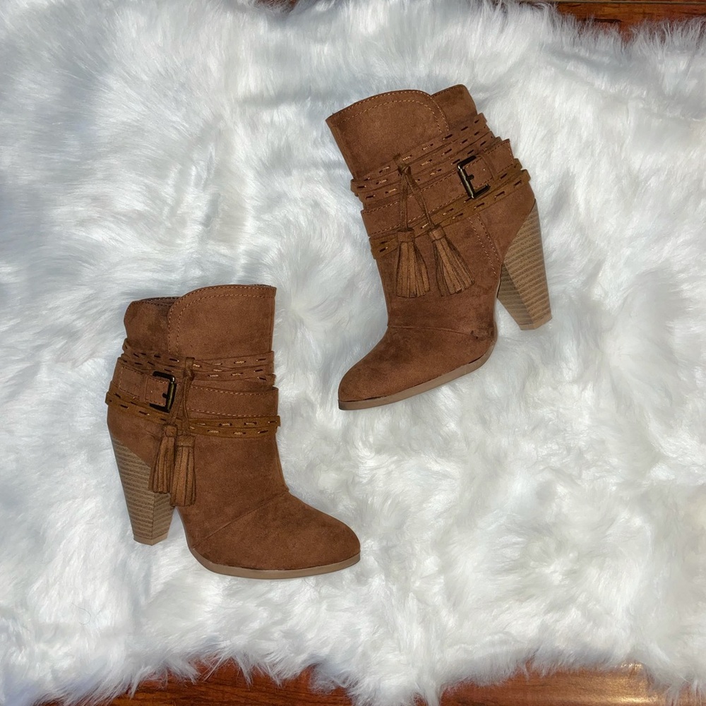 Qupid Suede Western Ankle Booties